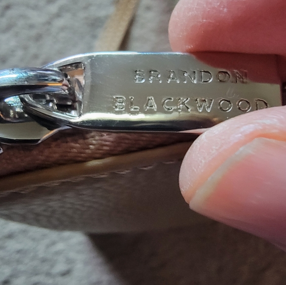 Brandon Blackwood Leather Wristlet - Picture 3 of 6